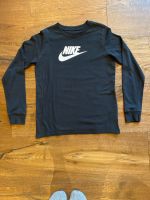 Nike langarm Shirt für Mädchen oder Jungen Gr. 155-166 cm Mecklenburg-Vorpommern - Alt Meteln Vorschau