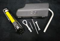 Audi A6 C5 4B Allroad Bordwerkzeug Werkzeug unbenutzt 4Z7012113 Sachsen - Pulsnitz Vorschau