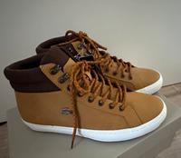 Lacoste Turnschuhe 40 - neu - OVP 129,90€ Nordrhein-Westfalen - Ense Vorschau