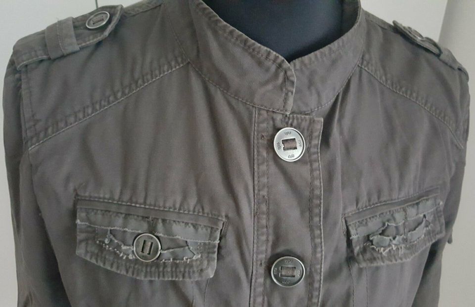 braune Cargo Jacke von edc in M in Frankfurt am Main