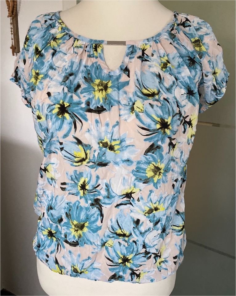 Festliche Bluse tolle Blusen Gr. 36/38 ab 3,50€ in Bopfingen