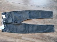 H&m Jeans skinny fit supreme Stretch gr 140 NEU mit Etikett Nordrhein-Westfalen - Krefeld Vorschau