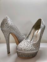 Pumps High Heels silber mit Glitzersteine Baden-Württemberg - Hausach Vorschau