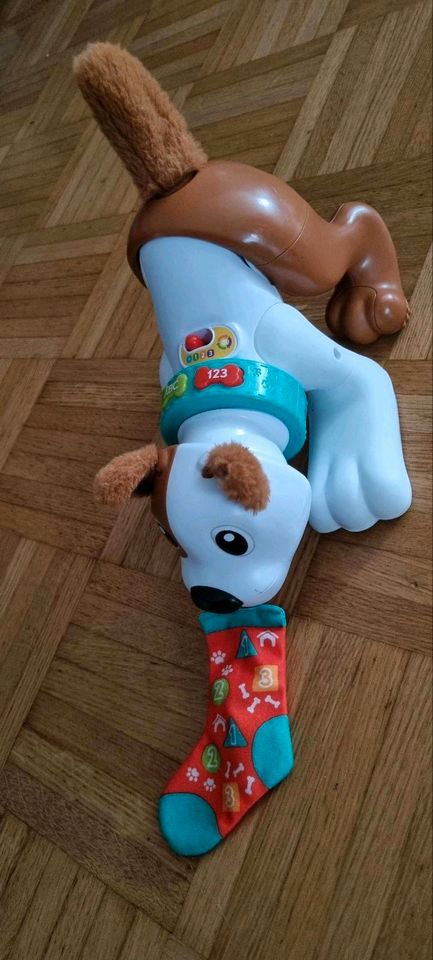 Wie neu!Fisher Price Spielzeughund Bello Baby interaktiv in Hilden