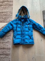 Sehr schöne Winterjacke Gr. 140 blau mit Kapuze Nordrhein-Westfalen - Pulheim Vorschau