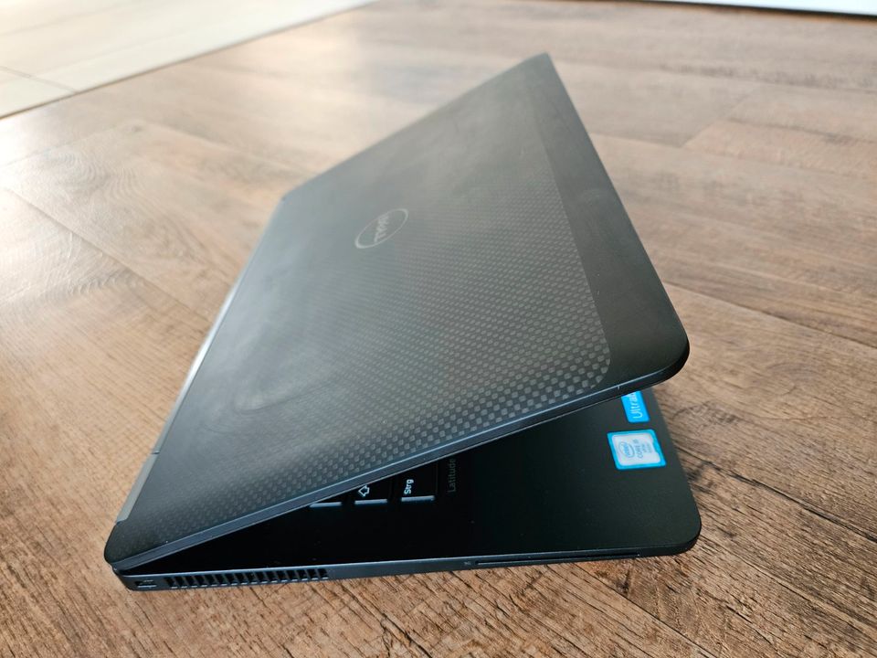 DELL E7270,12,5", i5-6300U,8GB,256GB SSD,Touch,Dockingstation in Höchstadt