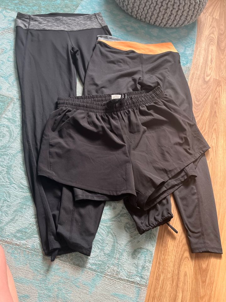 H&M Sport,Training,Yoga,Hosen,Schwarz,M lang, L kurz, in Baden-Württemberg  - Karlsruhe | eBay Kleinanzeigen ist jetzt Kleinanzeigen