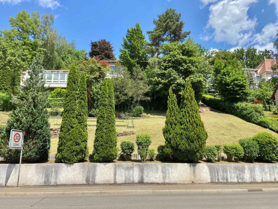 Bauplatz 736 m² in Altensteig MFH in zentraler Südhanglage in Altensteig