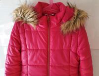 Esprit Winterjacke für Mädchen in der Größe 128/134 Hessen - Karben Vorschau