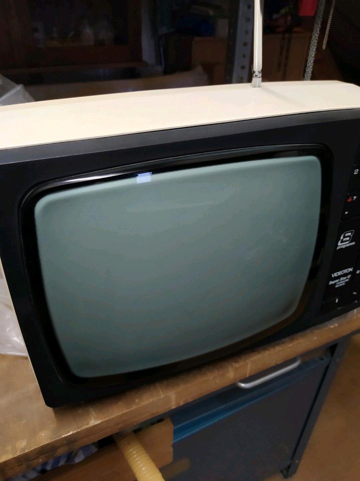 Sammler Rarität Schwarz Weiß Fernseher in Nachrodt-Wiblingwerde