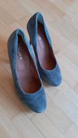 Pumps grau Laura 38 Schleswig-Holstein - Lübeck Vorschau