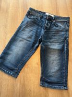 Jeans Shorts Gr. 32 Top Zustand Nordrhein-Westfalen - Dinslaken Vorschau