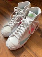 Nike Turnschuhe Gr.39 bunt Köln - Lindenthal Vorschau