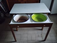 alter Küchentisch aus 1960 mit Ausziehlade für Waschschlüssel Hessen - Melsungen Vorschau