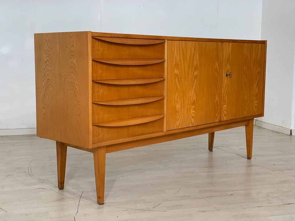 MID CENTURY HELLERAU SIDEBOARD SCHRANK KOMMODE VINTAGE in Berlin