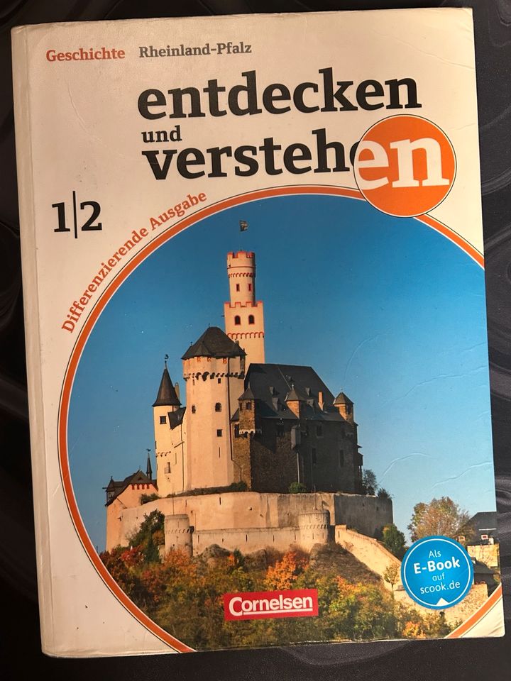 Geschichts Buch in Schifferstadt