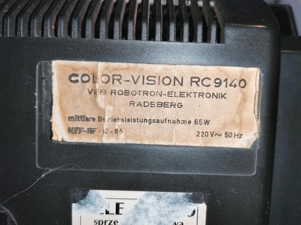 DDR Fernseher DDR Farbfernseher ROBOTRON  Color-Vision RC9140 in Forst (Lausitz)