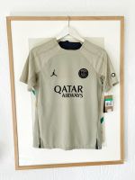 PSG Nike Trikot in beige, neu Frankfurt am Main - Sachsenhausen Vorschau