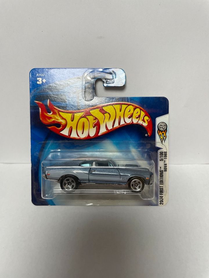 Hot Wheels 1:64 in OVP in Zscherben