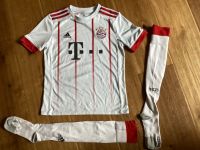 Trikot Adidas FC Bayern München Gr. 152 + Stulpen Gr. 2 Baden-Württemberg - Bitz Vorschau