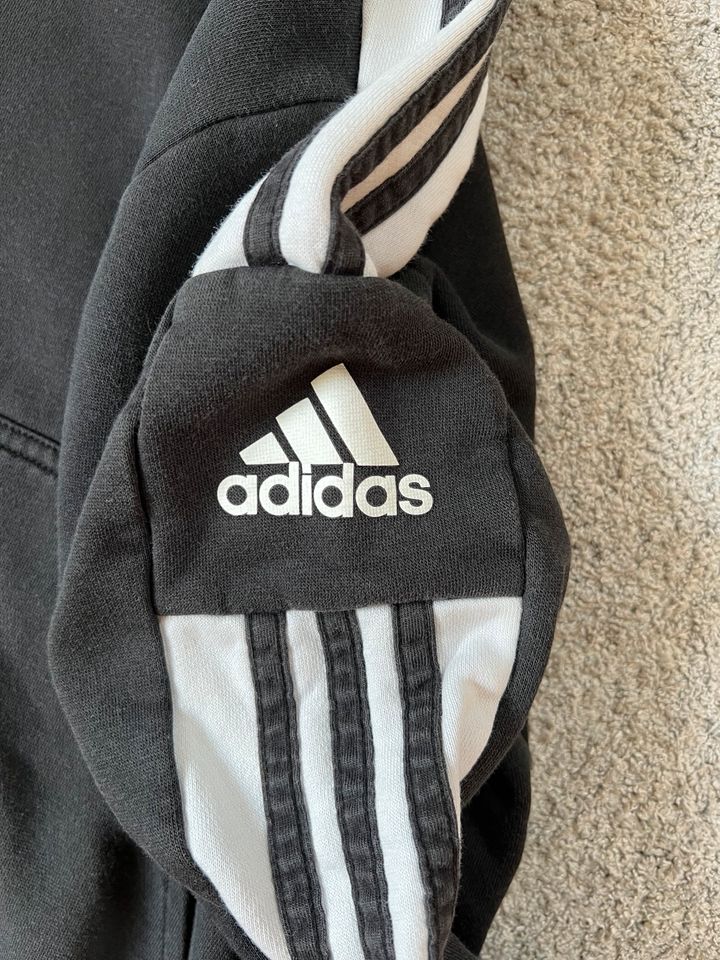 Adidas Hoodie/ Pullover (Schwarz in L) in Siegburg