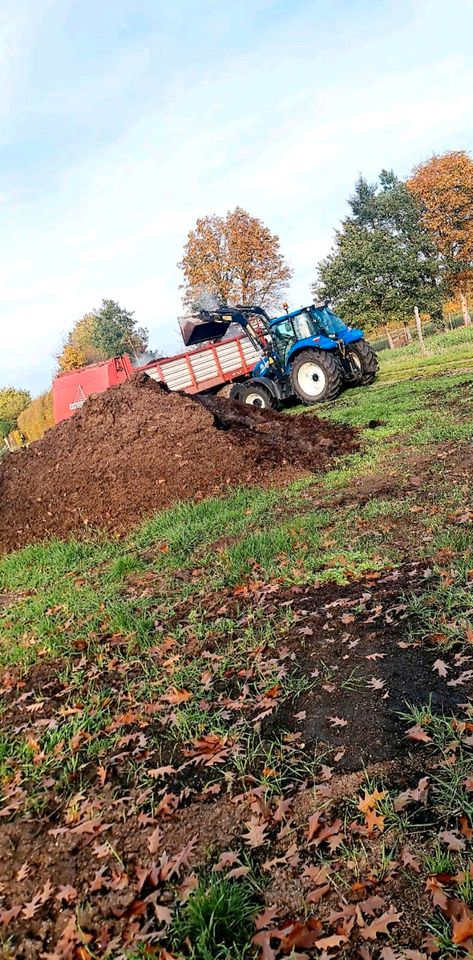 Miststreuen Dungstreuen Kompoststreuen Mist Dung Lohnstreuen in Sassenburg