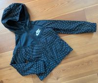 NEU Nike Jacke, schwarz, Sport, Größe 128 ( S ) Baden-Württemberg - Baden-Baden Vorschau