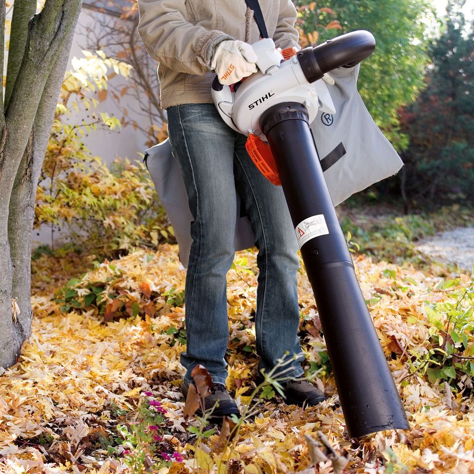 STIHL BENZIN-SAUGHÄCKSLER SH56 - AUCH BLASSFUNKTION in Oldenburg