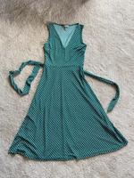 Sommerkleid grün H&M elastisch Gürtel Gr. XS Leipzig - Probstheida Vorschau