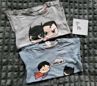 2 Shirts Batman & Superman gr.86 **H&M** Sachsen-Anhalt - Schönebeck (Elbe) Vorschau