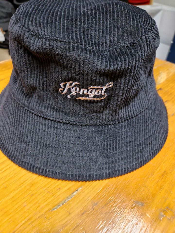 Kangol Bucket Hat, Vintage Script Logo, schwarz in Ingenried