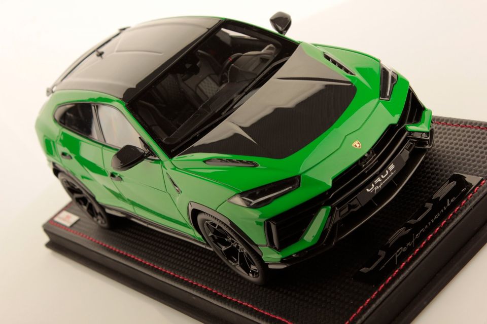 Lamborghini Urus Performante MR 1:18 BBR Spark GT-Spirit AUTOart in Nordhausen