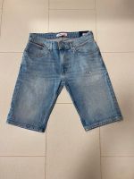 Tommy Hilfiger Jeans Bermuda, Shorts Ronnie Gr.31 * neu* Nordrhein-Westfalen - Troisdorf Vorschau