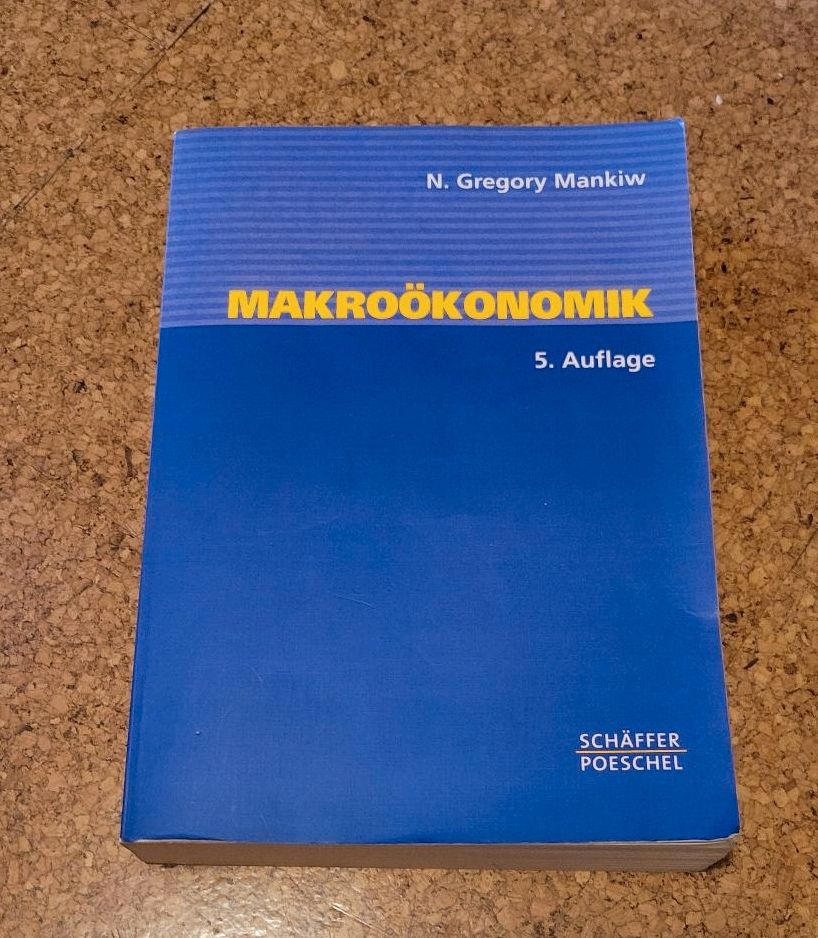 Makroökonomik, 5. Auflage, Mankiw in Nidderau