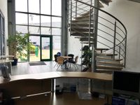 RUDNICK bietet TOP-RENDITE: Bürogebäude mit Fahrzeughalle in guter Lage Niedersachsen - Neustadt am Rübenberge Vorschau