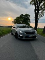 Skoda Octavia 2.0 TSI RS 245 Combi RS Niedersachsen - Rastede Vorschau