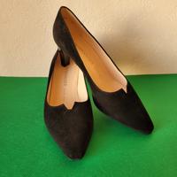 elegante Peter Kaiser Pumps 36 schwarz Wildleder NEU in OVP Leder Friedrichshain-Kreuzberg - Friedrichshain Vorschau