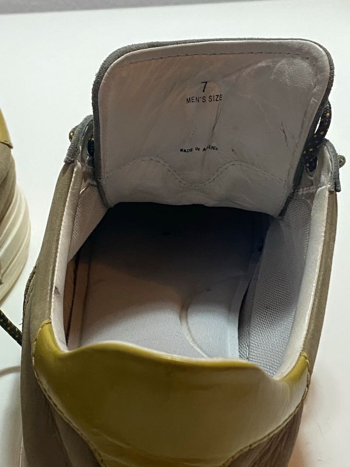 Hogan Sneaker, men‘s size 7, Wildleder, grau grün in Berlin