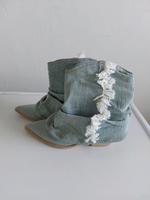 Cowboystiefel  aus Jeans München - Maxvorstadt Vorschau