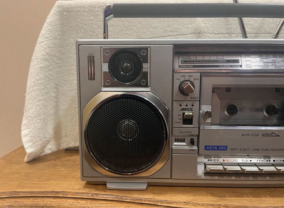 SANYO M 7900 kult radio cassette ghettoblaster in Villingen-Schwenningen