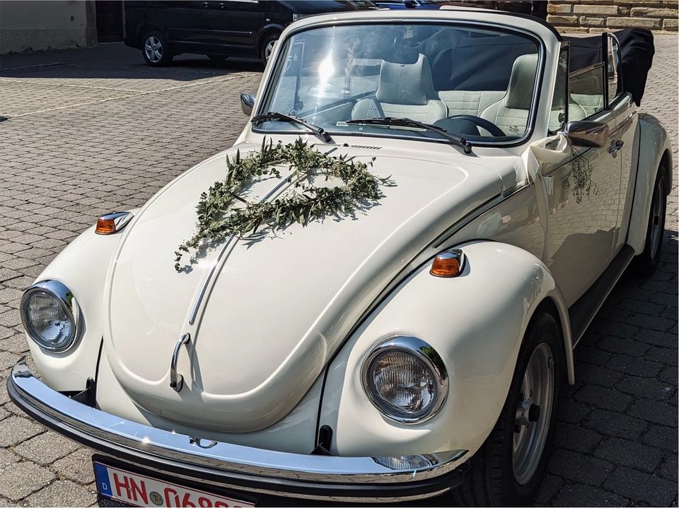 Oldtimer zum Mieten Käfer Cabrio 1303 Hellelfenbein in Schwaigern