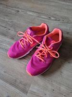 Nike Turnschuhe Sneaker 40 Niedersachsen - Leese Vorschau