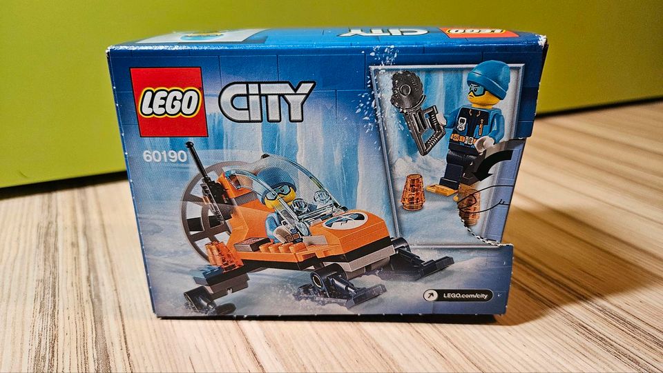 Lego City 60190 Arktis Eisgleiter mit OVP in Hatten