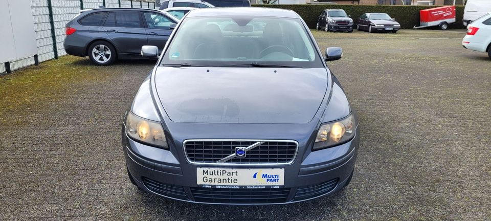 Volvo S40 Lim. 1.8 Kinetic Klimaautomatik PDC hinten in Beckum