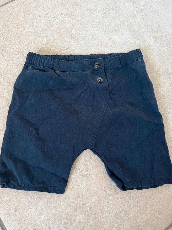✨H&M Hose Shorts kurze Hose Gr.86 dunkelblau ✨ in Calberlah