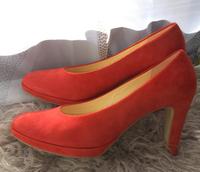 elegante Gabor Damen Pumps rot Wildleder Gr. 6 / 39 Bayern - Grainet Vorschau