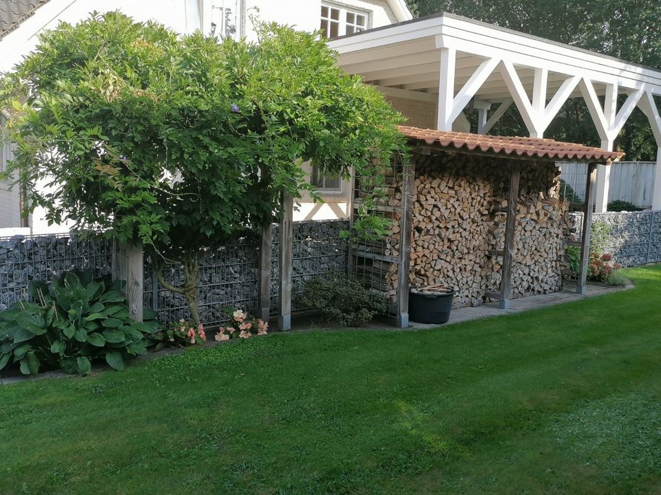 Ruhig gelegenes Architekturhighlight in Zeven mit Gartenidylle in Zeven