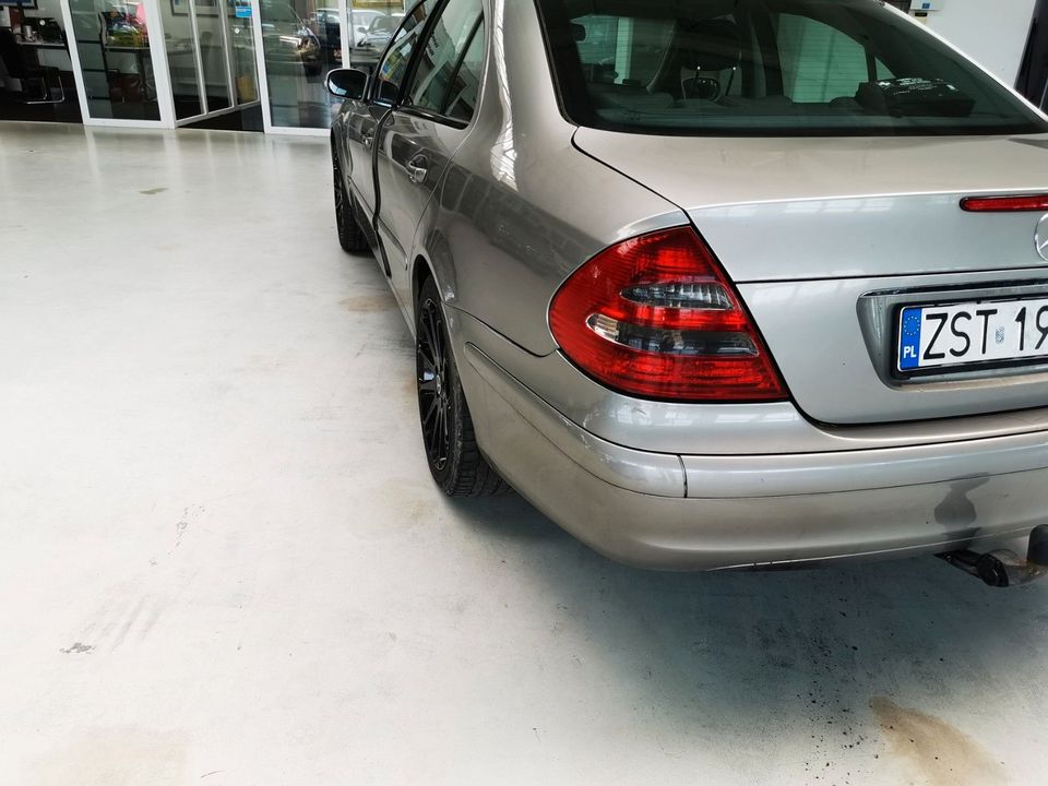 Mercedes-Benz Limousine in Stockelsdorf