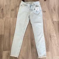 Jeans von Only neu mit Etikett in Größe 38 Köln - Merkenich Vorschau