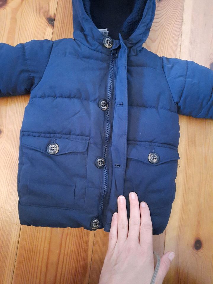 Winterjacke, Jacke gefüttert, Größe 68/74, dunkelblau, unisex,C&A in Berlin